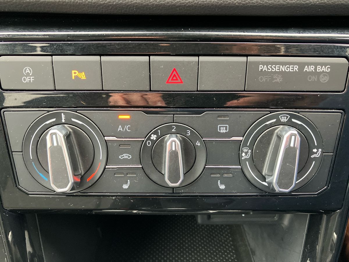 Used Volkswagen T-Cross 2024 for sale - 76487496: Photo 30