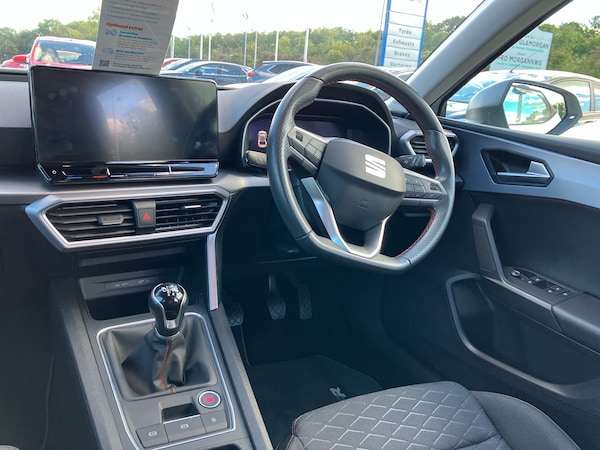 Used SEAT Leon 2021 for sale - 75966923: Photo 2
