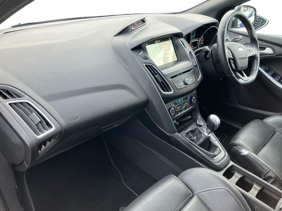 Used Ford Focus 2017 for sale - 76696488: Photo 22