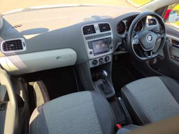 Used Volkswagen Polo 2017 for sale - 74504217: Photo