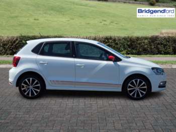 Used Volkswagen Polo 2017 for sale - 74504217: Photo