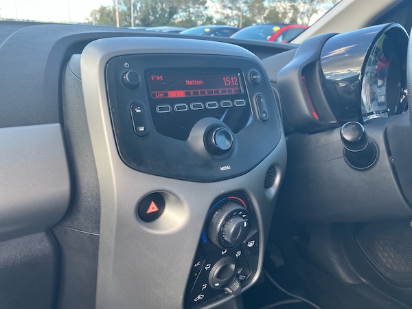 Used Toyota AYGO 2014 for sale - 76007983: Photo 12