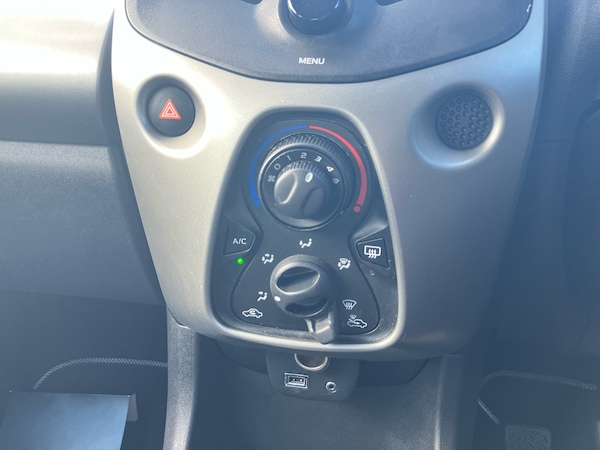Used Toyota AYGO 2014 for sale - 76007983: Photo 14