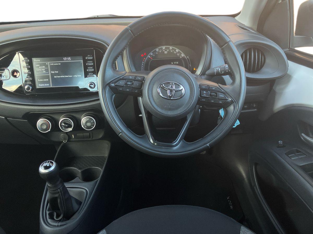 Used Toyota Aygo X 2022 for sale - 76289782: Photo 17