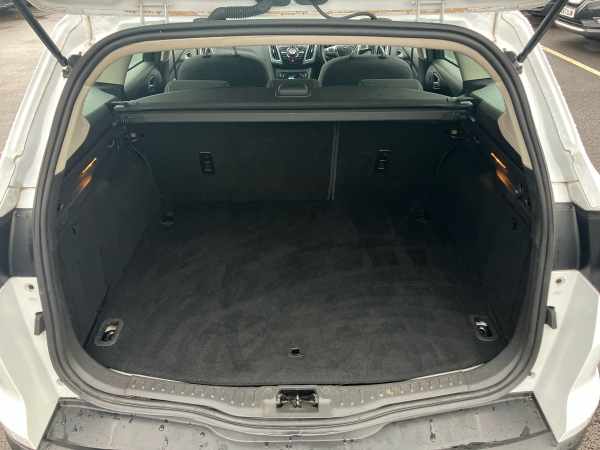 Used Ford Focus 2014 for sale - 76696556: Photo 25