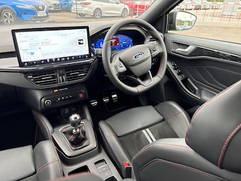 Used Ford Focus 2023 for sale - 75618476: Photo