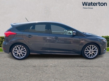 Used Ford Focus 2017 for sale - 78990446: Photo
