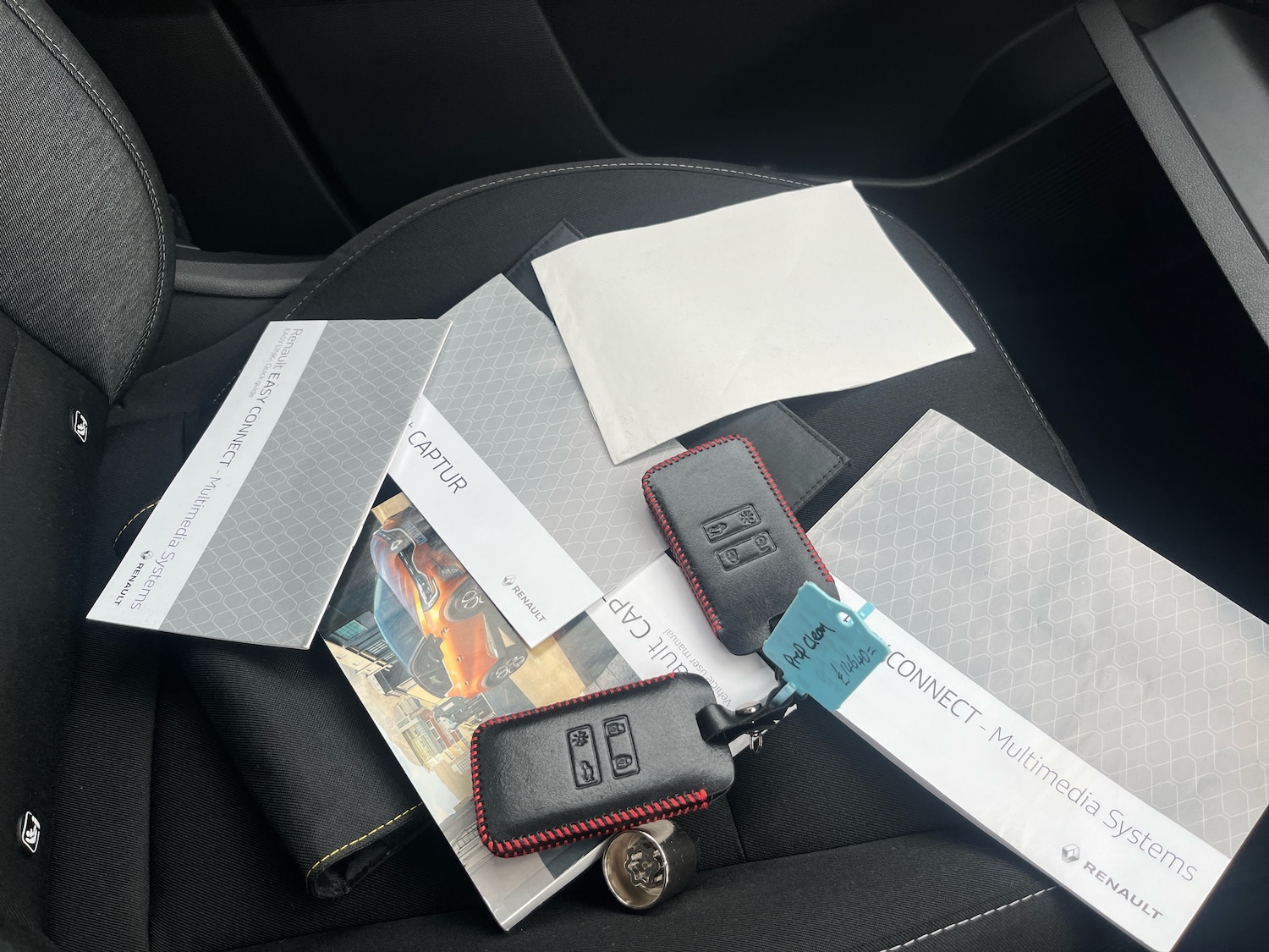 Used Renault Captur 2021 for sale - 77071124: Photo 23