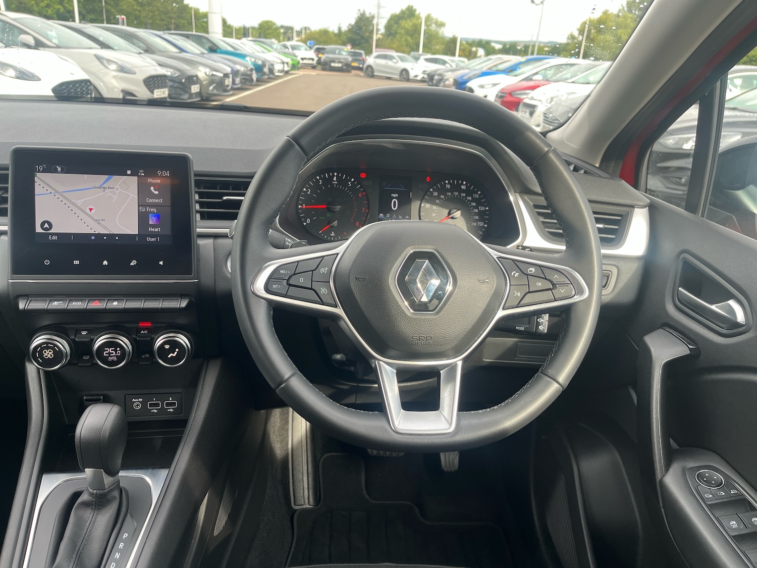 Used Renault Captur 2021 for sale - 77071124: Photo 9