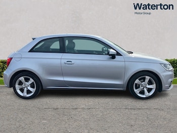 Used Audi A1 2017 for sale - 79533808: Photo