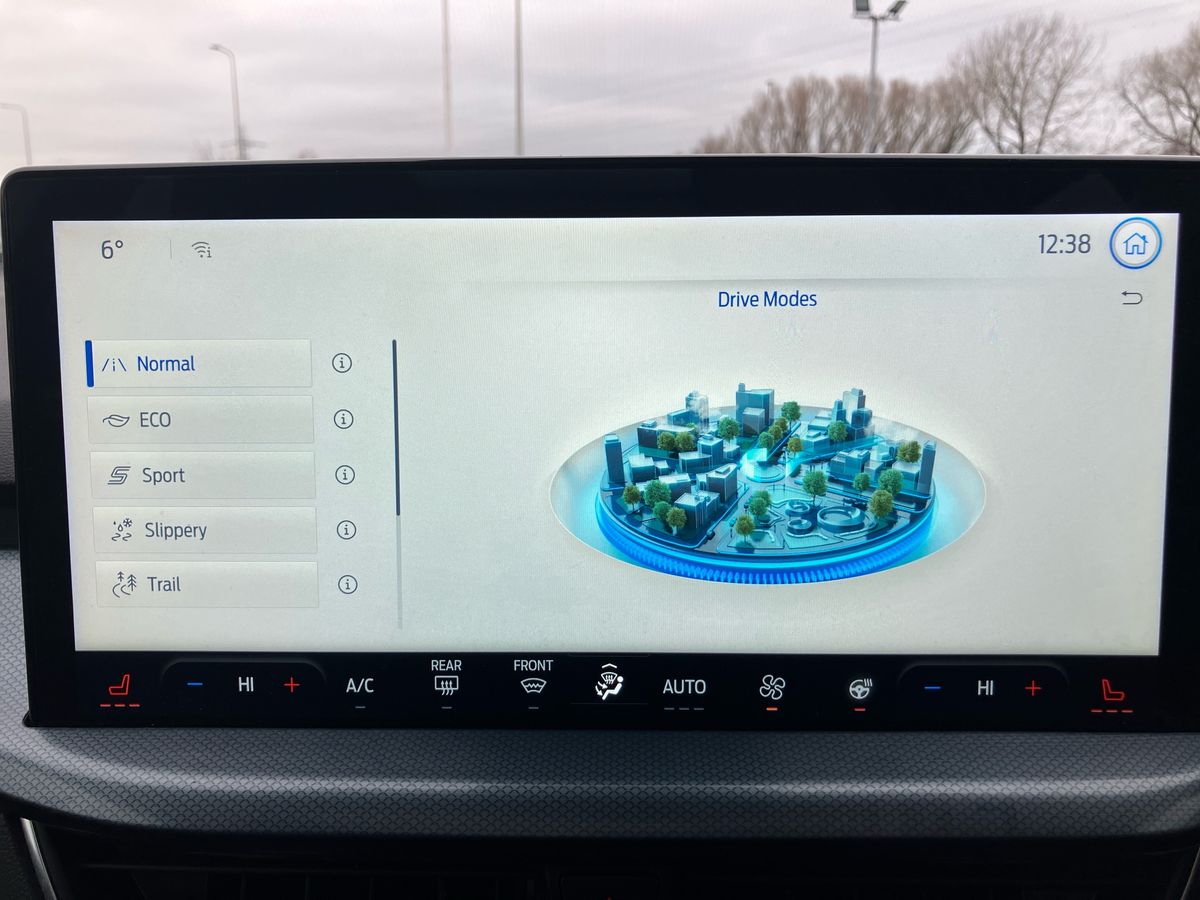 Used Ford Focus 2023 for sale - 77339461: Photo 32