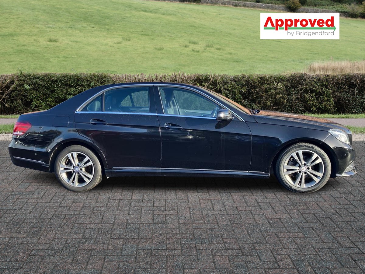 Used Mercedes-Benz E Class 2016 for sale - 76660863: Photo 2