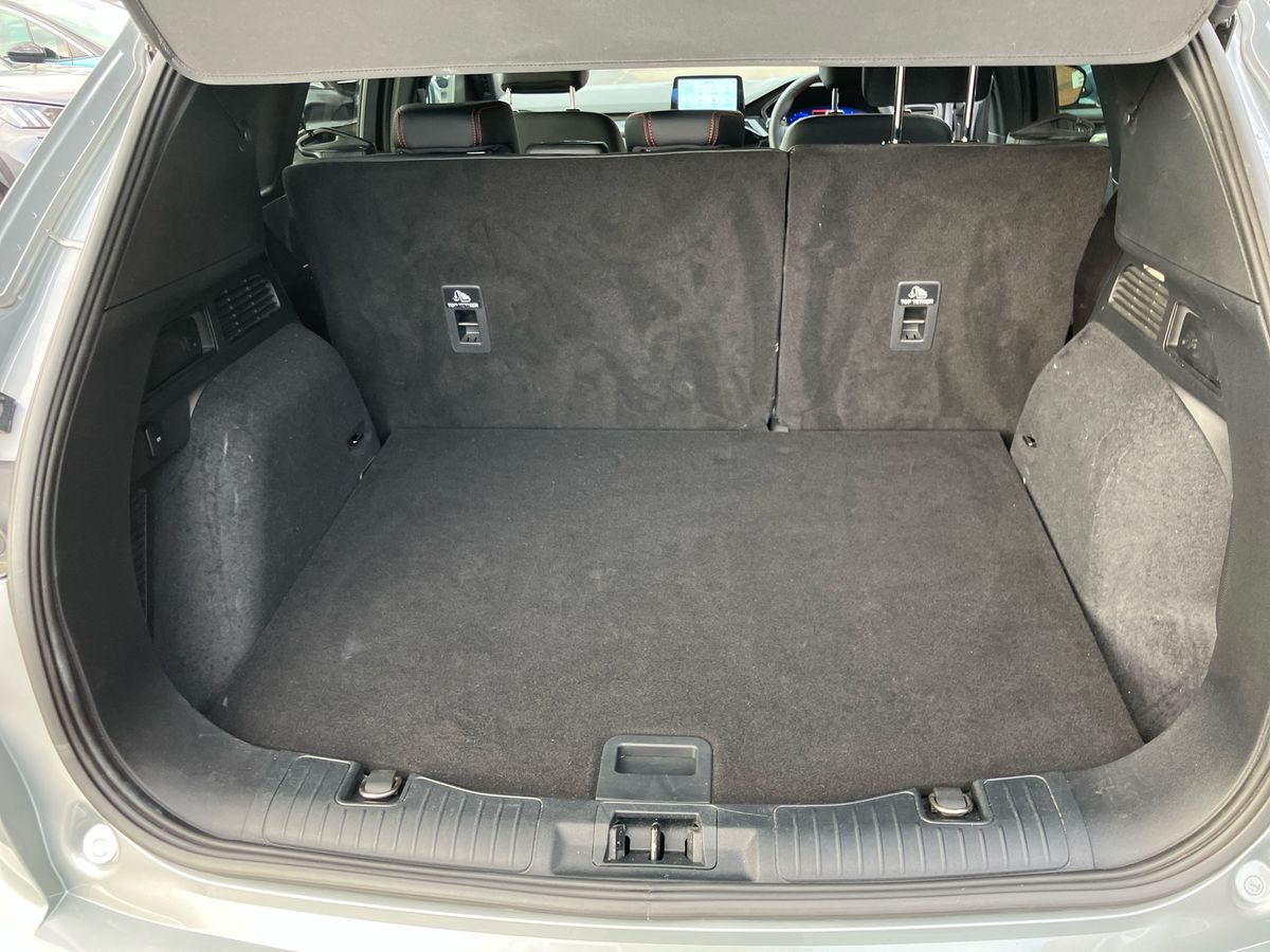 Used Ford Kuga 2022 for sale - 76927782: Photo 25