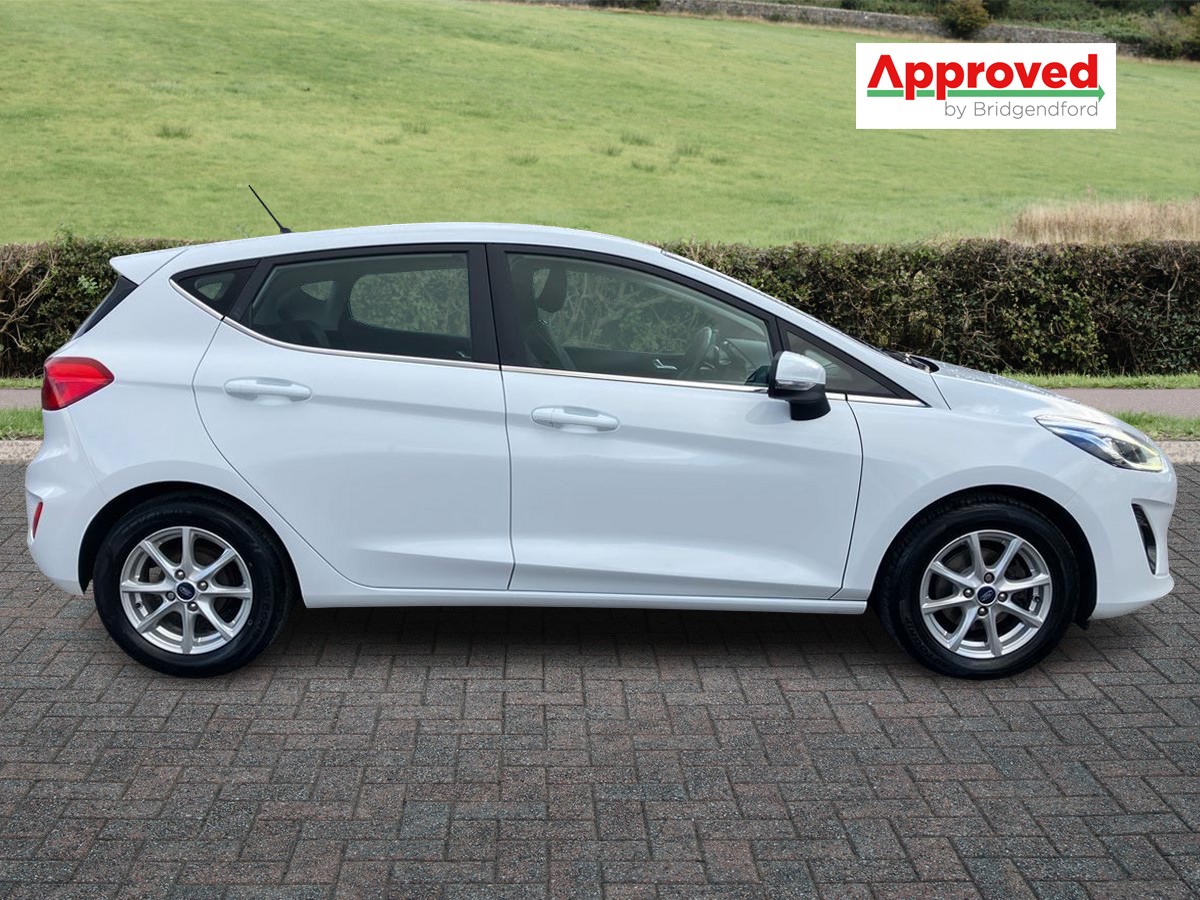 Used Ford Fiesta 2018 for sale - 77105909: Photo 2