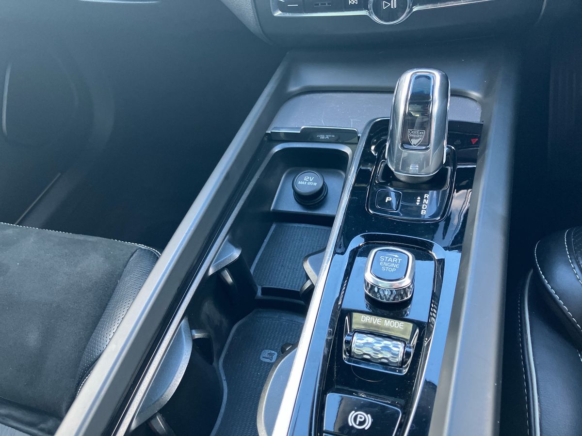 Used Volvo XC60 2018 for sale - 78055234: Photo 29