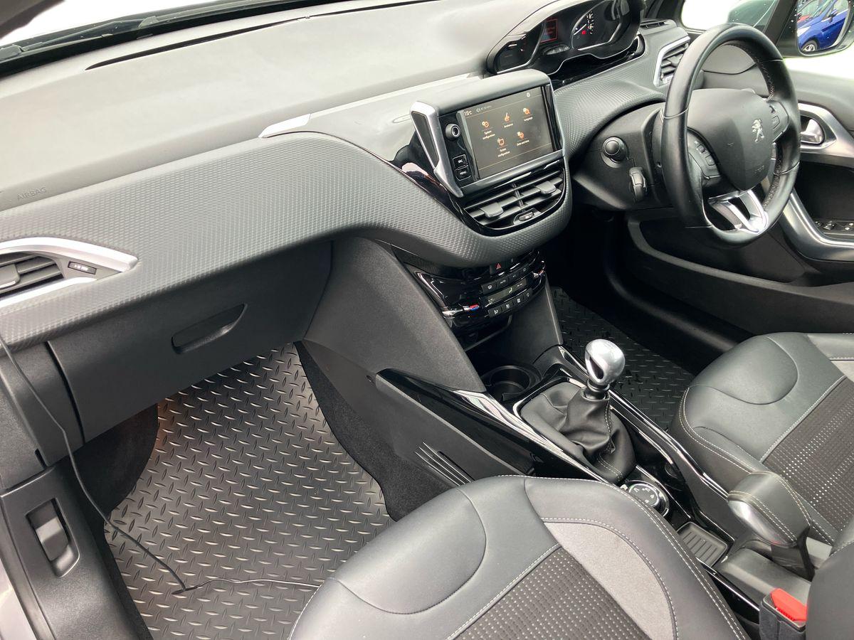 Used Peugeot 2008 2018 for sale - 77797757: Photo 21