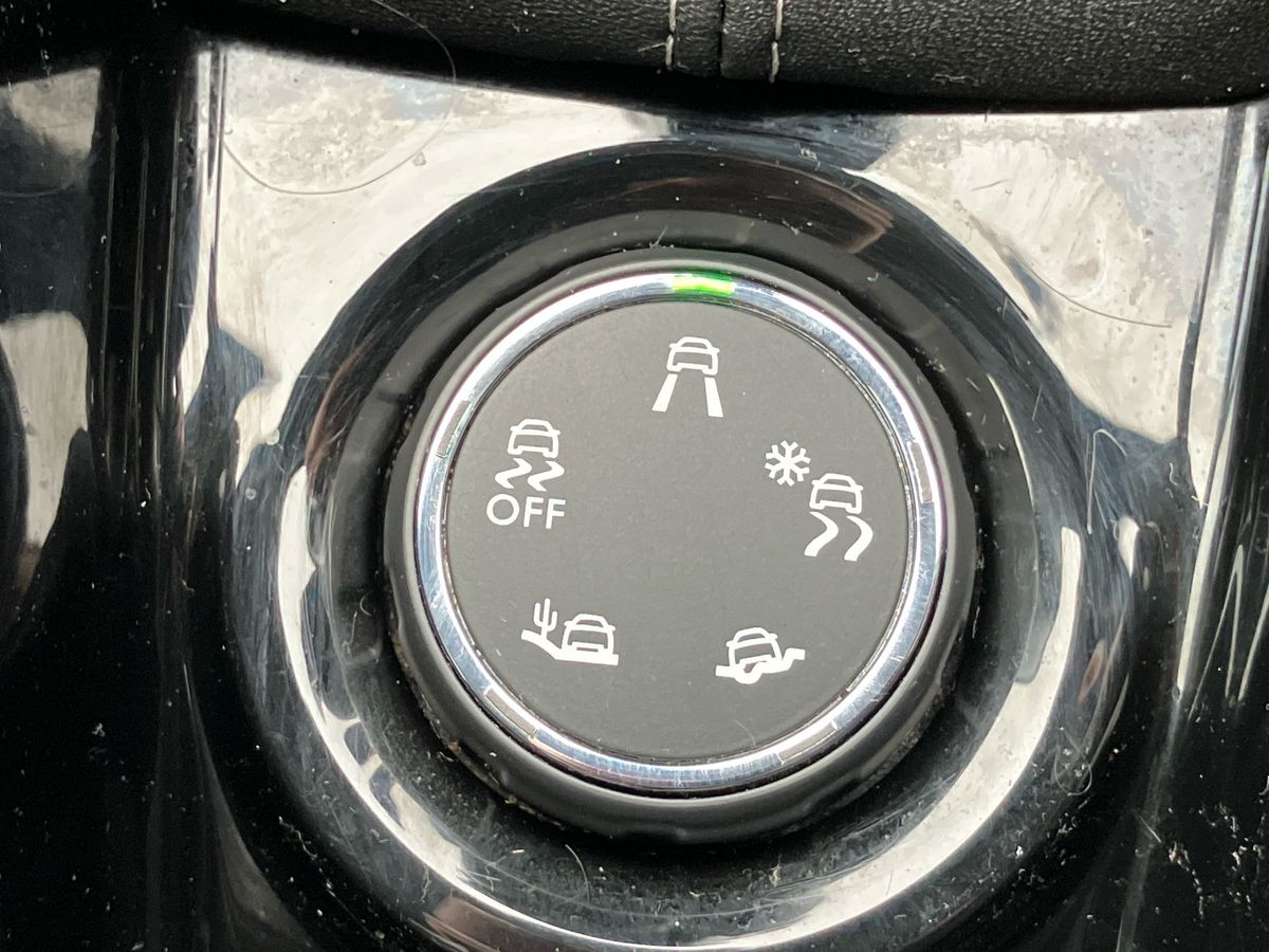 Used Peugeot 2008 2018 for sale - 77797757: Photo 28