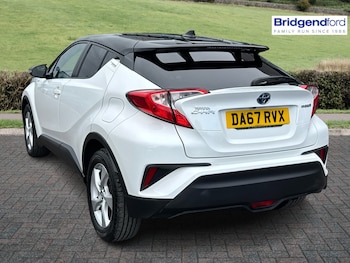 Used Toyota C-HR 2017 for sale - 75469644: Photo