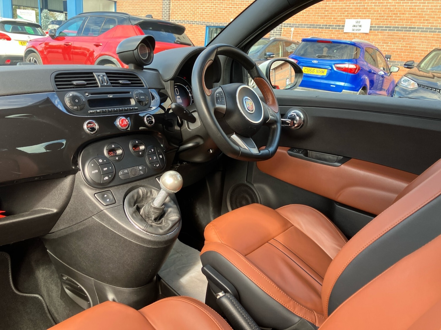 Used Abarth 595 2014 for sale - 76116944: Photo 6