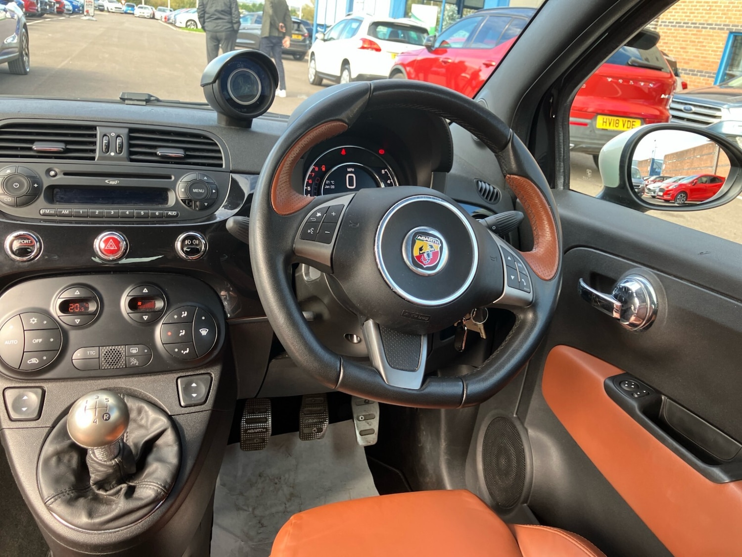 Used Abarth 595 2014 for sale - 76116944: Photo 9