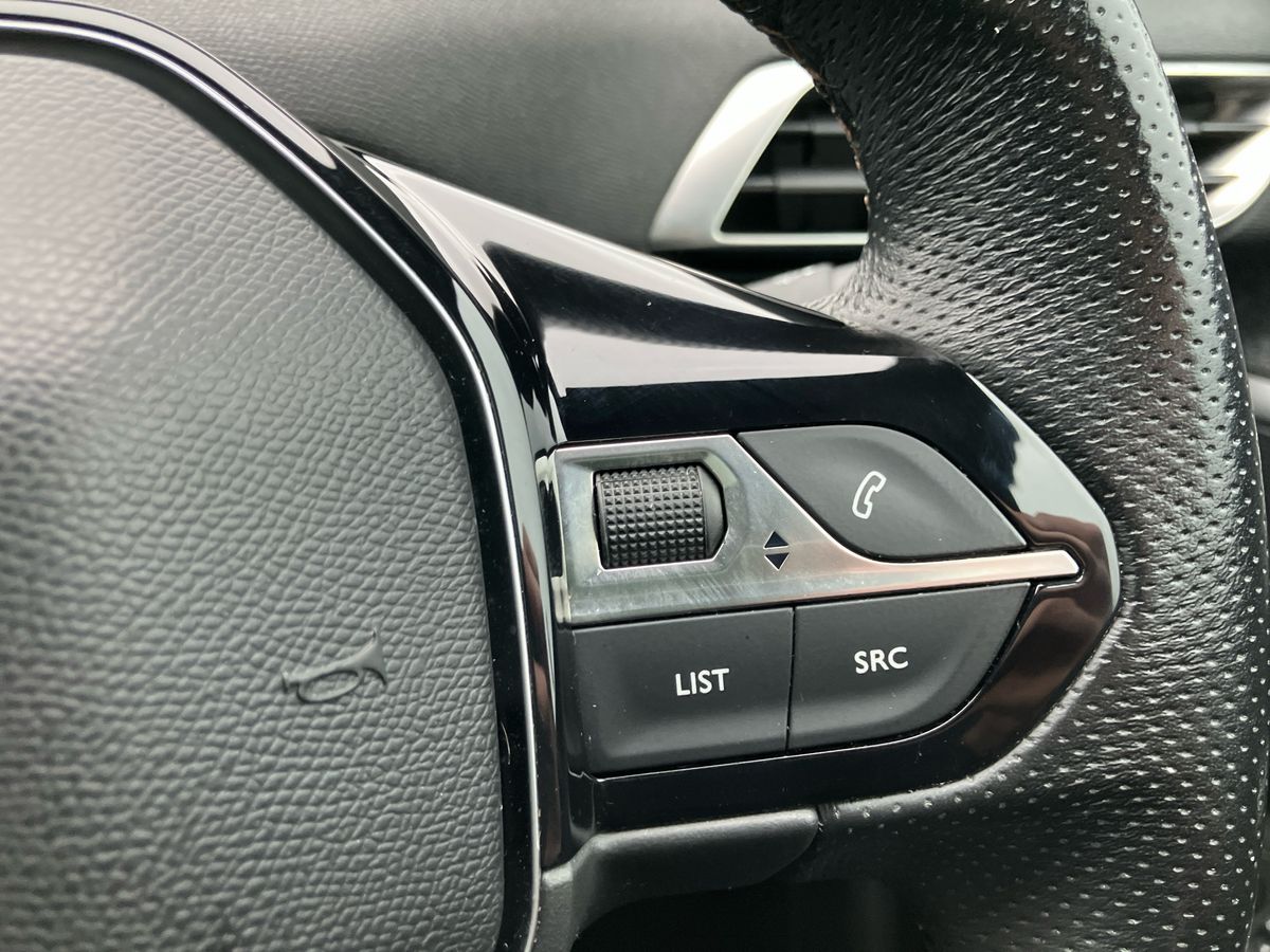 Used Peugeot 3008 2019 for sale - 76442121: Photo 29