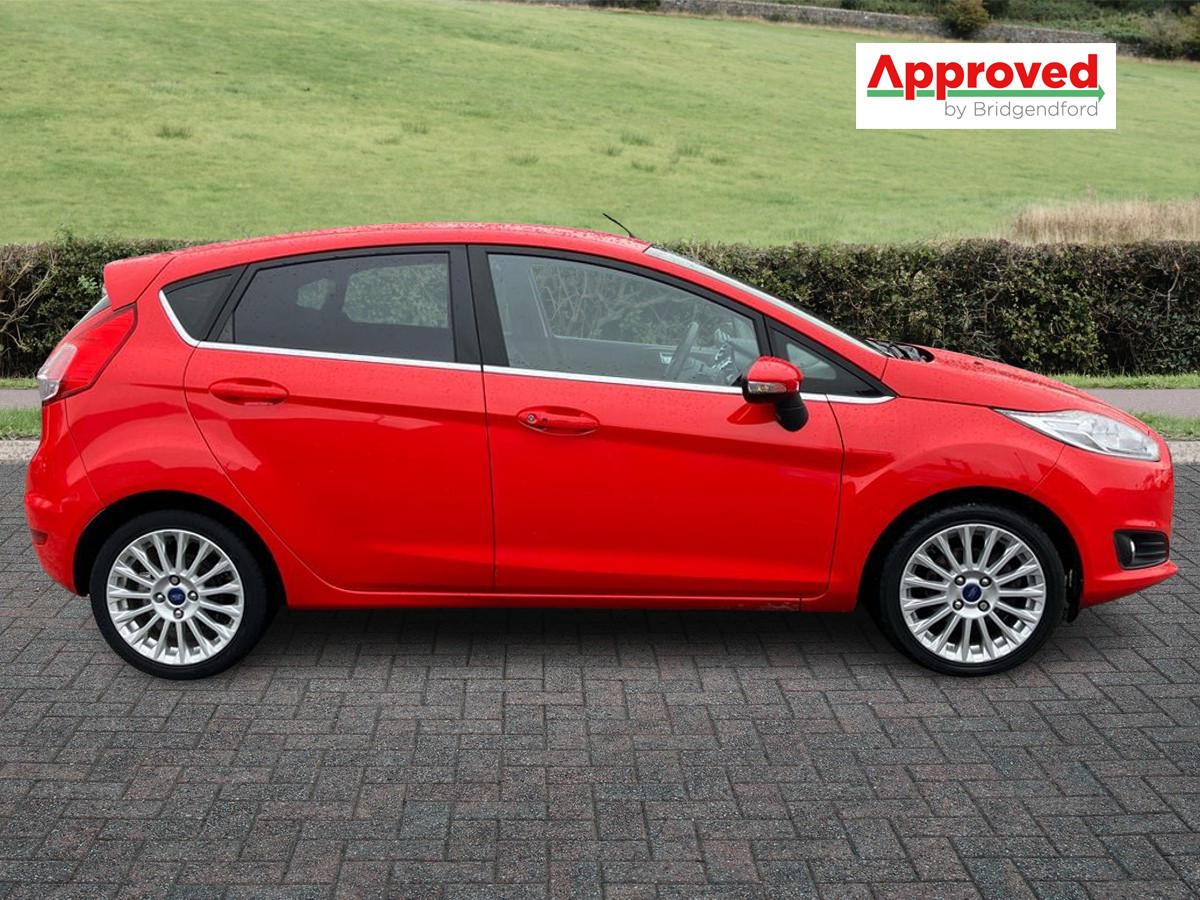 Used Ford Fiesta 2015 for sale - 77810231: Photo 2