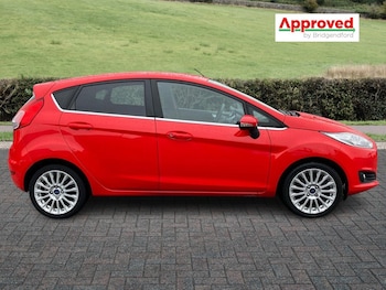 Used Ford Fiesta 2015 for sale - 77810231: Photo