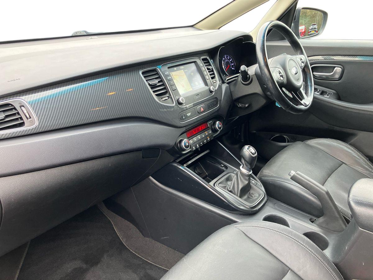 Used Kia Carens 2017 for sale - 77627584: Photo 22