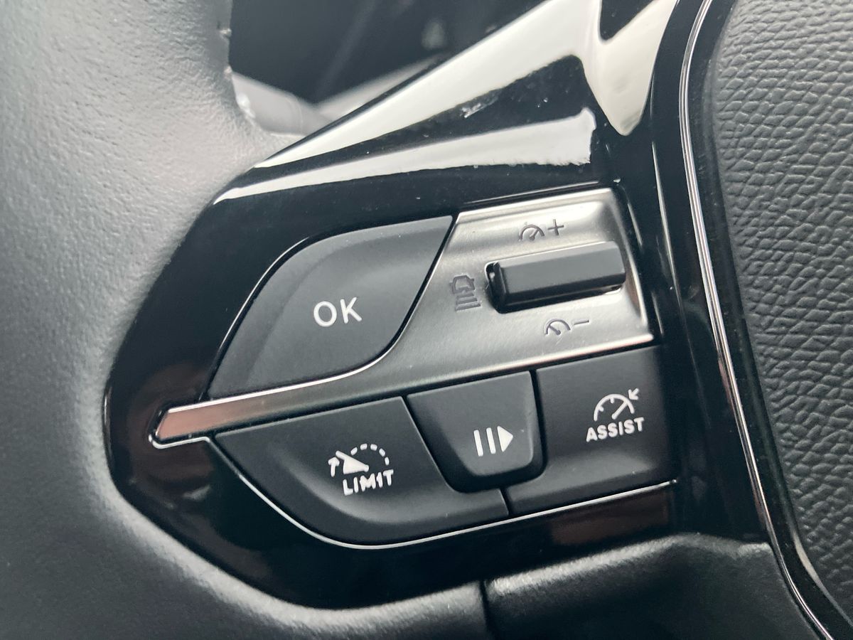 Used Peugeot 308 2022 for sale - 77281101: Photo 31