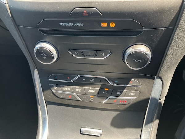 Used Ford S-Max 2020 for sale - 75469638: Photo 17