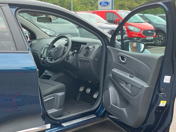Used Renault Captur 2019 for sale - 75469637: Photo 17