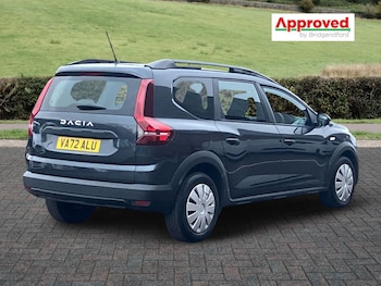 Used Dacia Jogger 2023 for sale - 77042735: Photo
