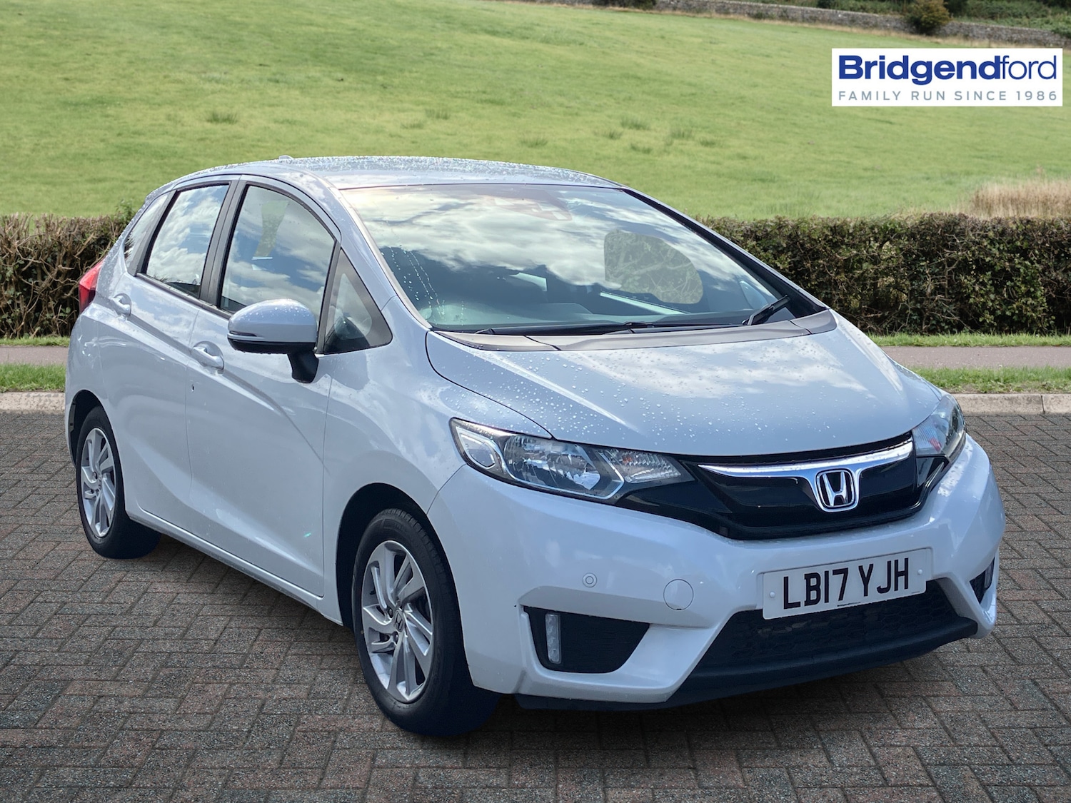Used Honda Jazz 2017 for sale - 75921992: Photo 1