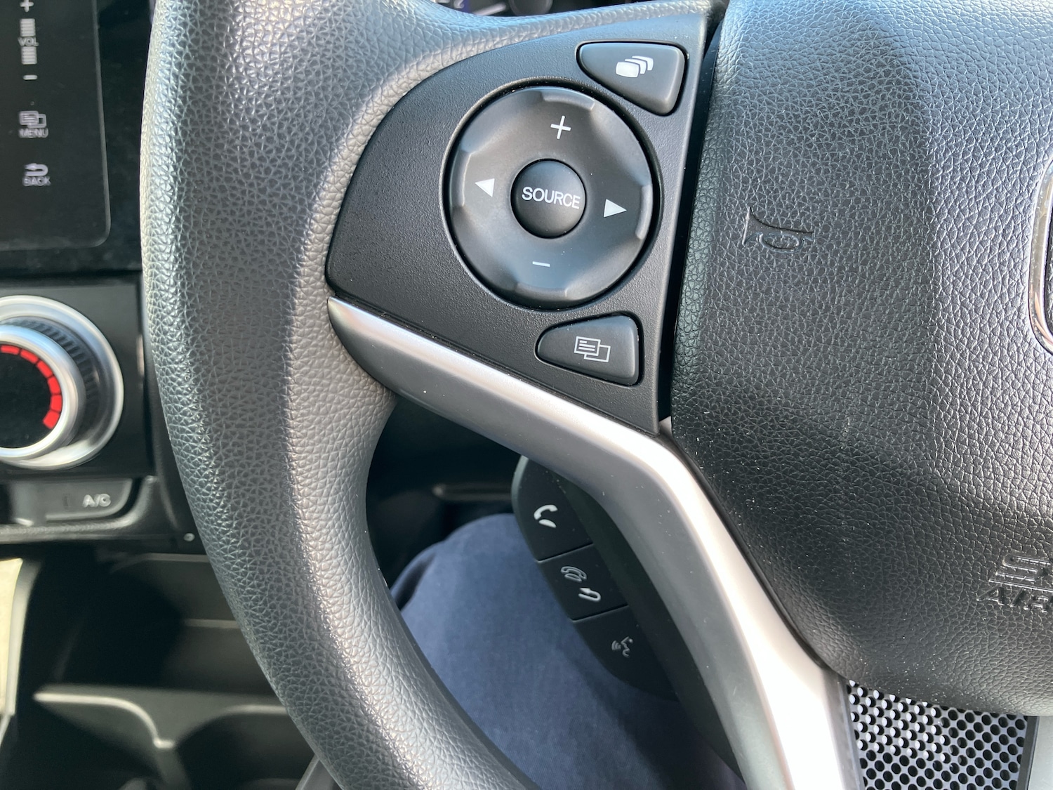 Used Honda Jazz 2017 for sale - 75921992: Photo 16