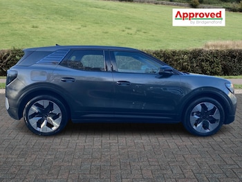 Used Ford Explorer 2024 for sale - 76804191: Photo