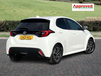 Used Toyota Yaris 2021 for sale - 77826545: Photo