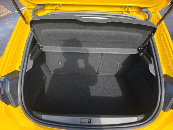 Used Peugeot 208 2023 for sale - 75726074: Photo 9
