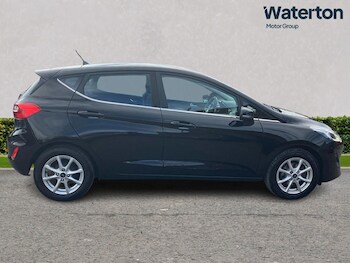 Used Ford Fiesta 2018 for sale - 78862038: Photo