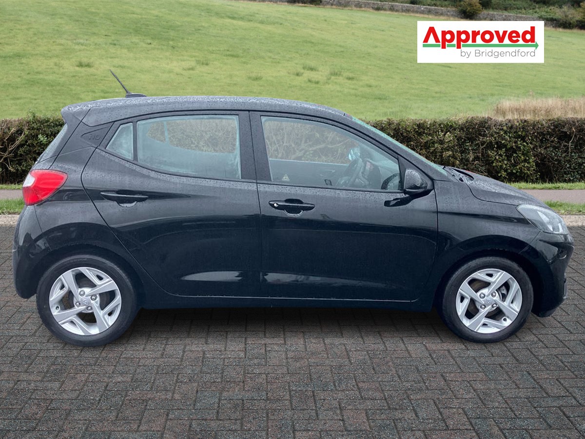 Used Hyundai i10 2021 for sale - 77988442: Photo 2
