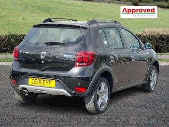 Used Dacia Sandero Stepway 2018 for sale - 78463775: Photo