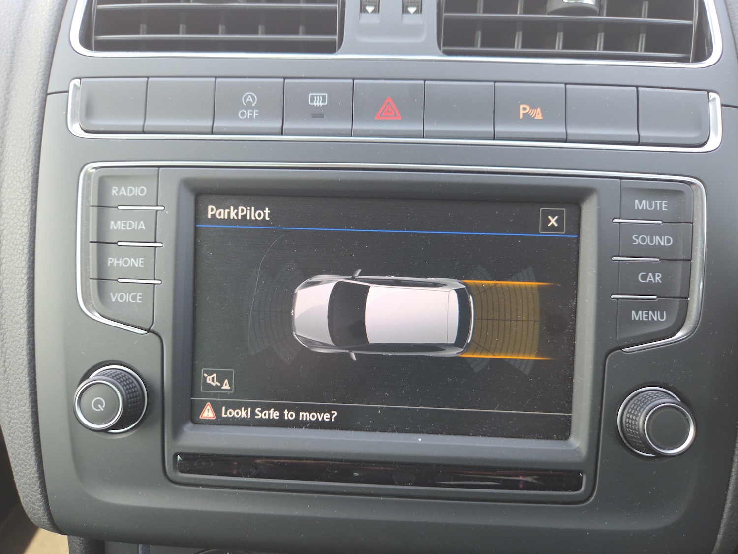 Used Volkswagen Polo 2017 for sale - 77449640: Photo 19