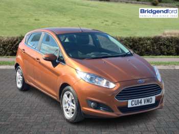 2014 - 1.25 82 Zetec 5dr
