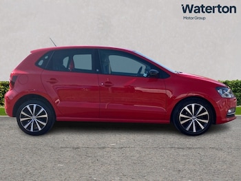 Used Volkswagen Polo 2017 for sale - 79202842: Photo