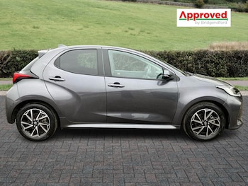 Used Toyota Yaris 2023 for sale - 77702789: Photo