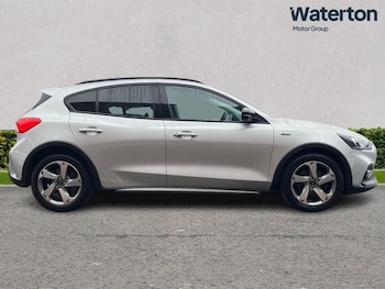 Used Ford Focus 2020 for sale - 79317585: Photo