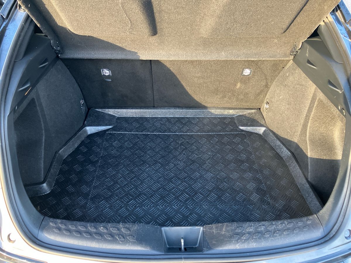 Used Toyota C-HR 2019 for sale - 76750086: Photo 25