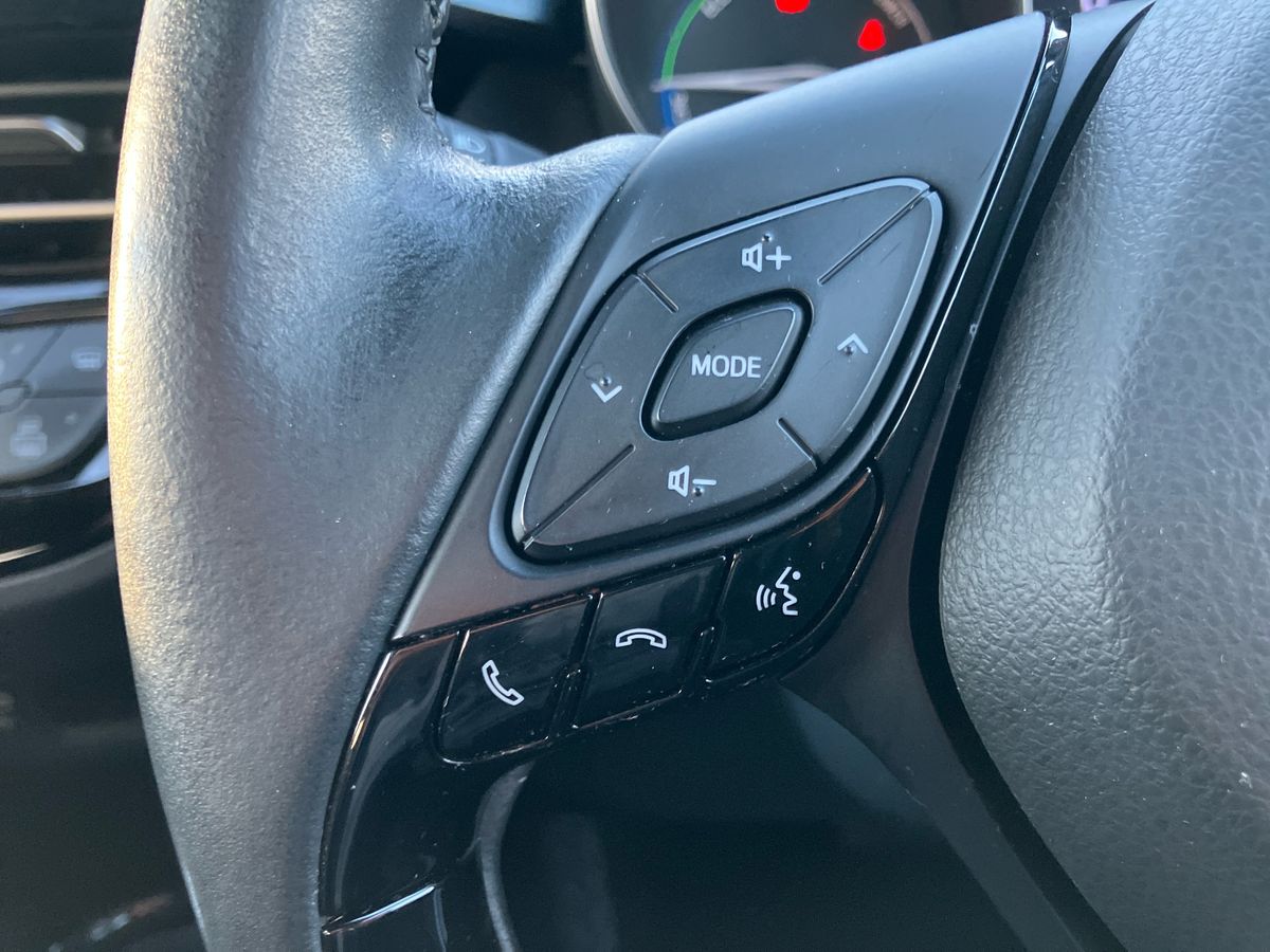 Used Toyota C-HR 2019 for sale - 76750086: Photo 32