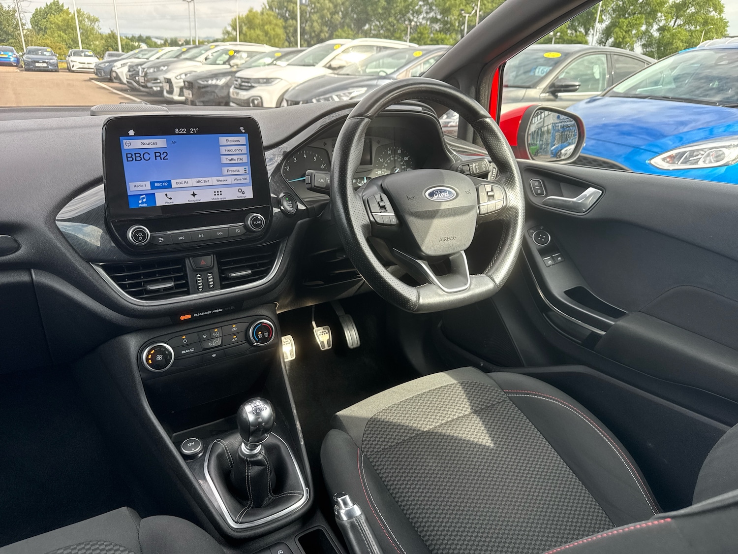 Used Ford Fiesta 2018 for sale - 76390102: Photo 2