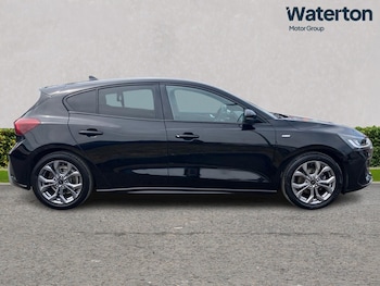 Used Ford Focus 2023 for sale - 79602589: Photo