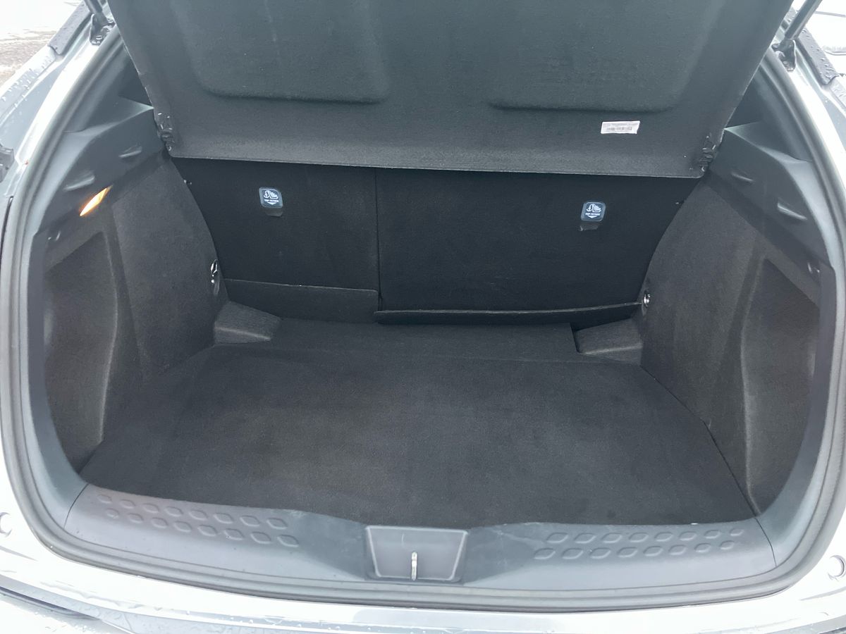 Used Toyota C-HR 2022 for sale - 77232268: Photo 25